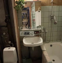 Продажа 1-комн квартиры на вторичном рынке Осенний бульвар,  д. 18 к2