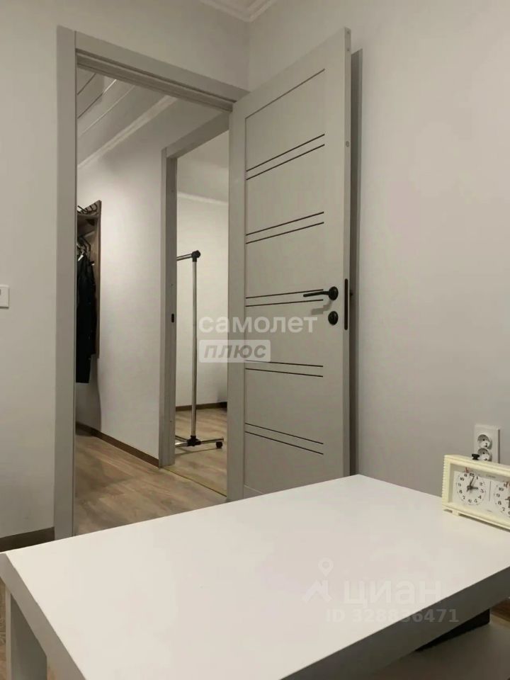 Продажа 1-комн квартиры на вторичном рынке улица Сталеваров, 18К1
