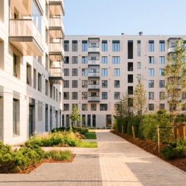 Продажа 1-комн квартиры на вторичном рынке Лисичанская улица,  д. 15 с1