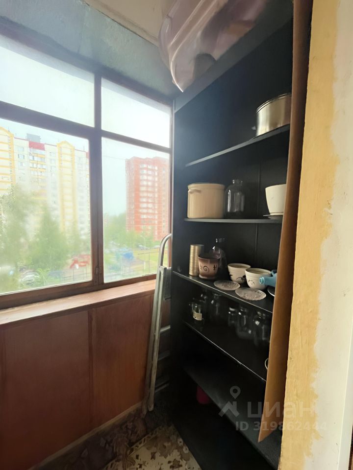 Продажа 2-комн квартиры на вторичном рынке Лобня, улица Чехова, 12