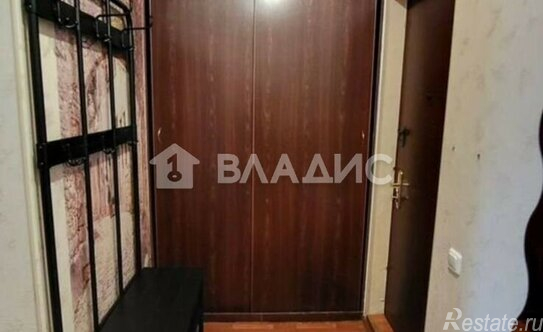 Продажа 1-комн квартиры на вторичном рынке Верхние Поля ул