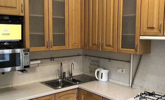 Аренда 2-комн квартиры на вторичном рынке Ухтомская улица,  д. 13