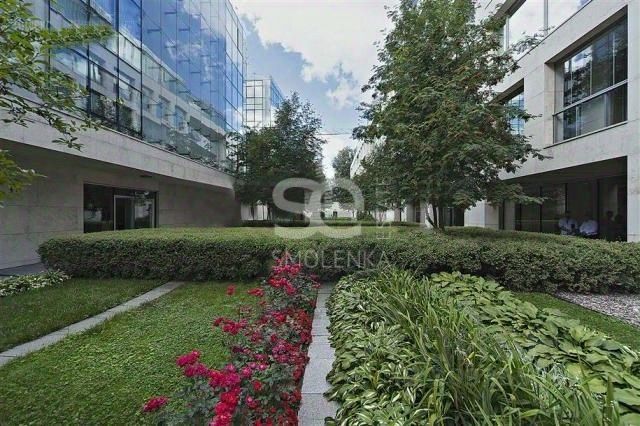 Продажа 4-комн квартиры на вторичном рынке переулок Коробейников, 1