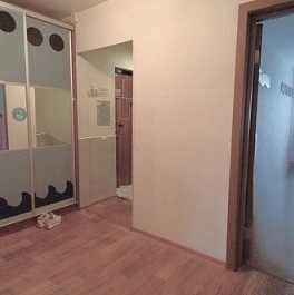 Продажа 4-комн квартиры на вторичном рынке Маршака пр-кт,  д. 12 к2