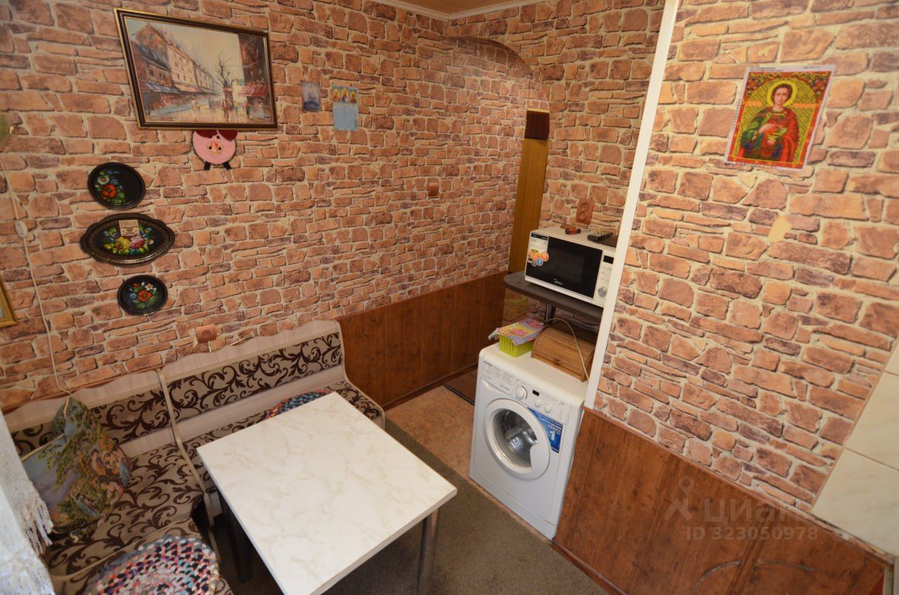 Продажа 2-комн квартиры на вторичном рынке Подольск, улица Ульяновых, 21