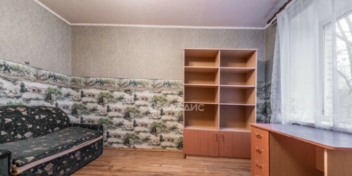 3-комн квартира улица Богайчука,  д. 22