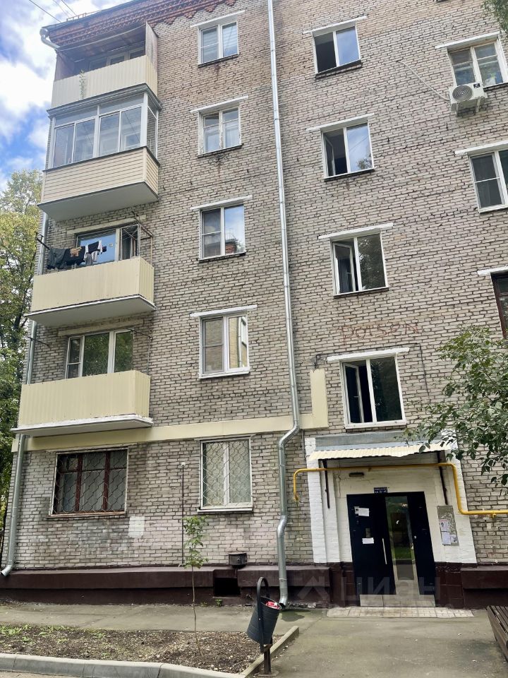 Продажа 1-комн квартиры на вторичном рынке Федеративный проспект, 22К1