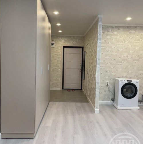 Студия Коммунар г., Ново-Антропшинская ул. ,  д. 8