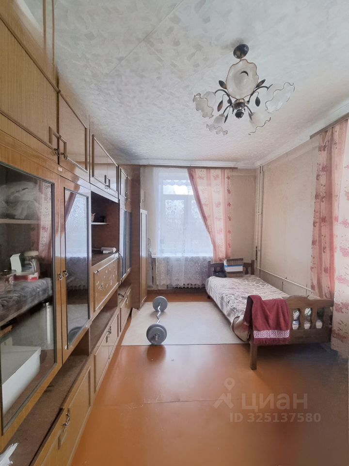 Продажа 3-комн квартиры на вторичном рынке Электросталь, Лесная улица, 34