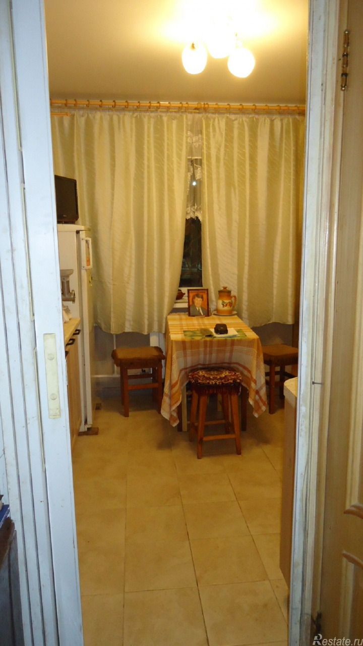 Продажа 2-комн квартиры на вторичном рынке г. Жуковский, Серова ул., 6