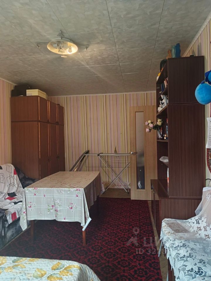 Продажа 2-комн квартиры на вторичном рынке улица Трефолева, 15