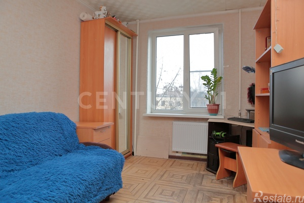 Продажа 2-комн квартиры на вторичном рынке Подводника Кузьмина ул,  д. 24