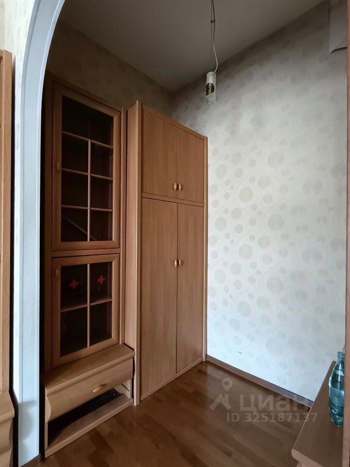 Продажа 2-комн квартиры на вторичном рынке Серпуховская улица, 5