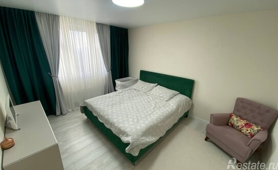 Продажа 3-комн квартиры на вторичном рынке ул Авиаконструктора Петлякова,  д. 25