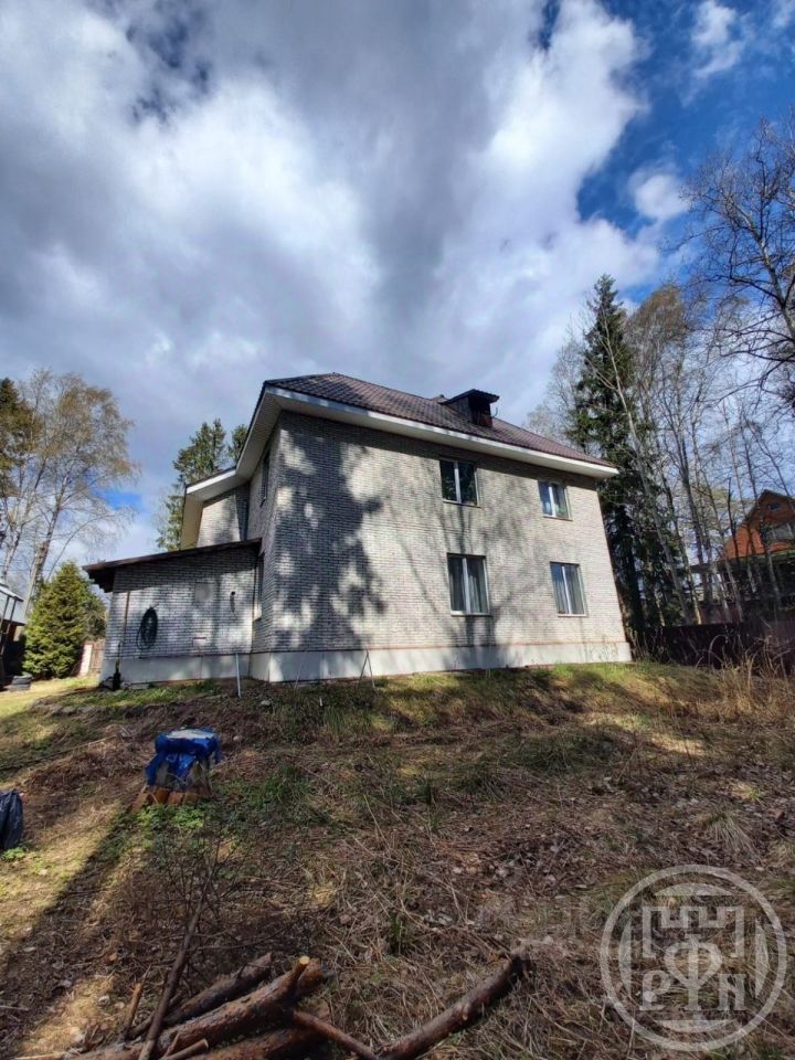 Продажа дома пос. Песочный, Скородумовская улица, 1