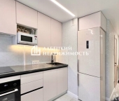 Продать Квартиры вторичка Кондратьевский пр-кт  83 к2 