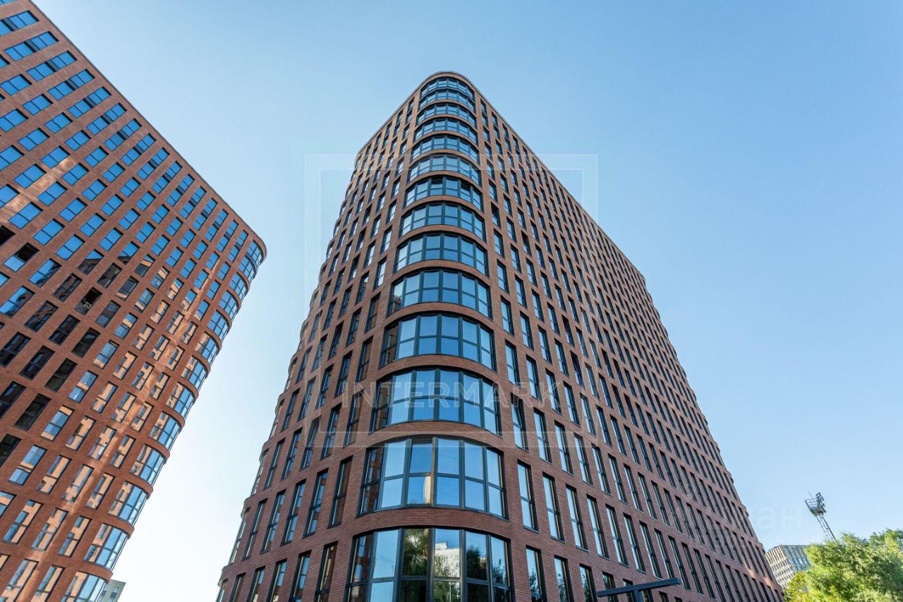 Продажа 3-комн квартиры на вторичном рынке улица Новая Дорога, 9