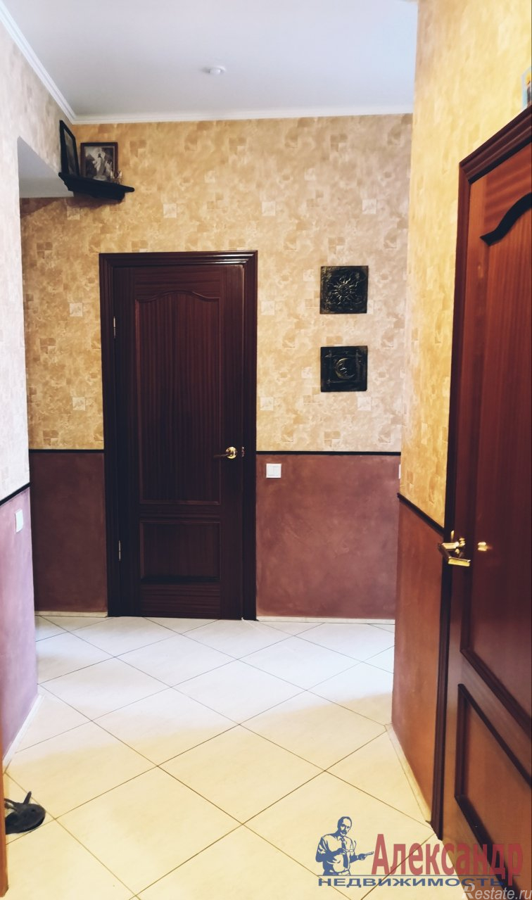 Продажа 3-комн квартиры на вторичном рынке 1-й Муринский просп.,  д. 2