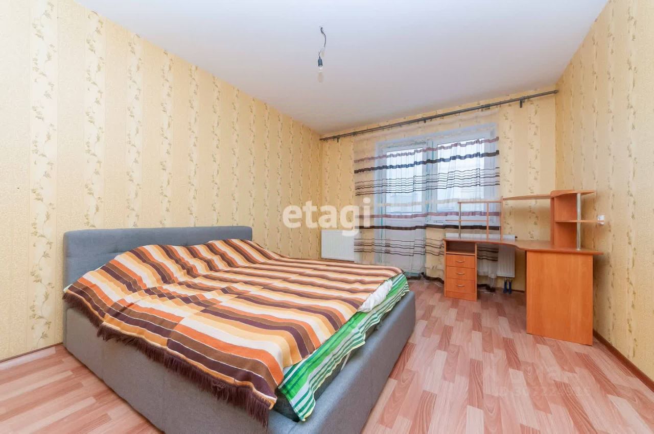 Продажа 2-комн квартиры на вторичном рынке Окраинная улица, 9К