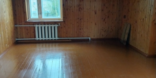 Коттедж/дом Средняя Колония дер.,  д. 33