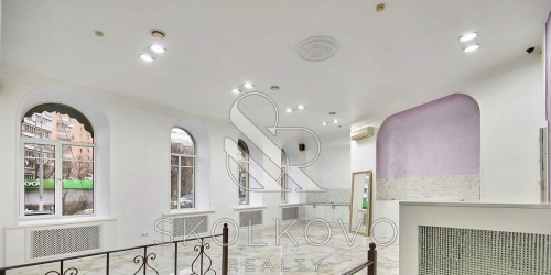 Помещение свободного назначения Басманная С. ул,  д. 31