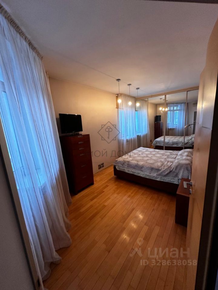 Продажа 3-комн квартиры на вторичном рынке Петровско-Разумовский проезд, 15