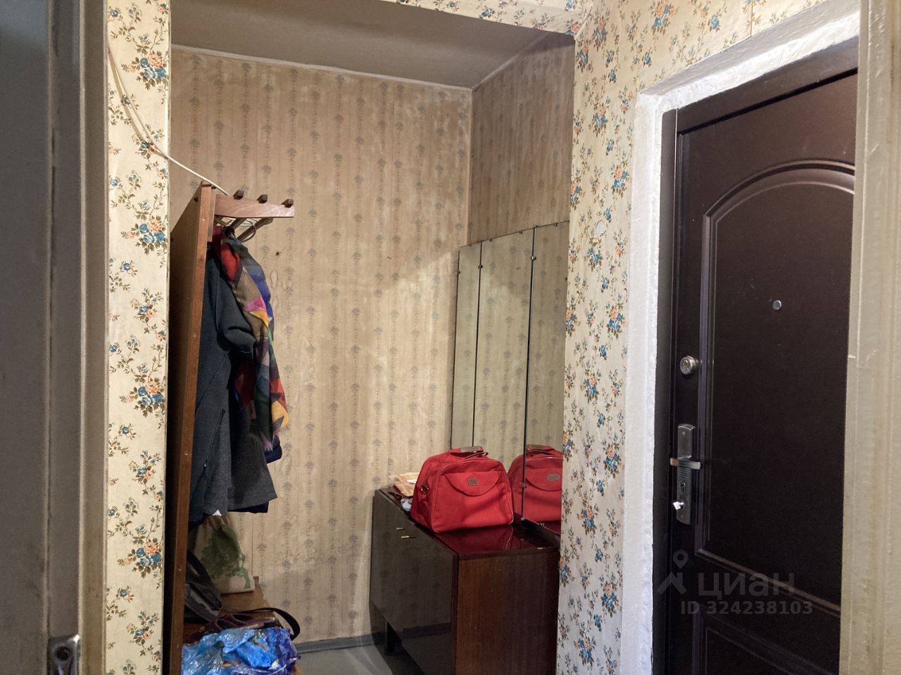 Продажа 1-комн квартиры на вторичном рынке улица Черкасова, 10К1