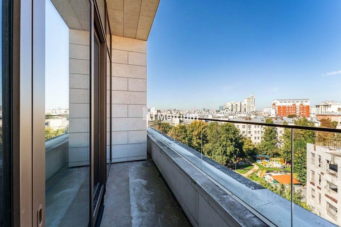 Продажа 5-комн квартиры на вторичном рынке улица Большая Полянка, 44