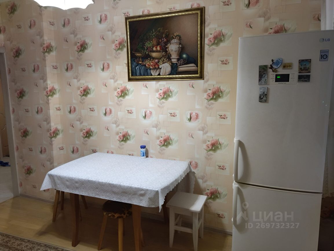 Аренда 2-комн квартиры на вторичном рынке Сергиев Посад, проспект Красной Армии, 240