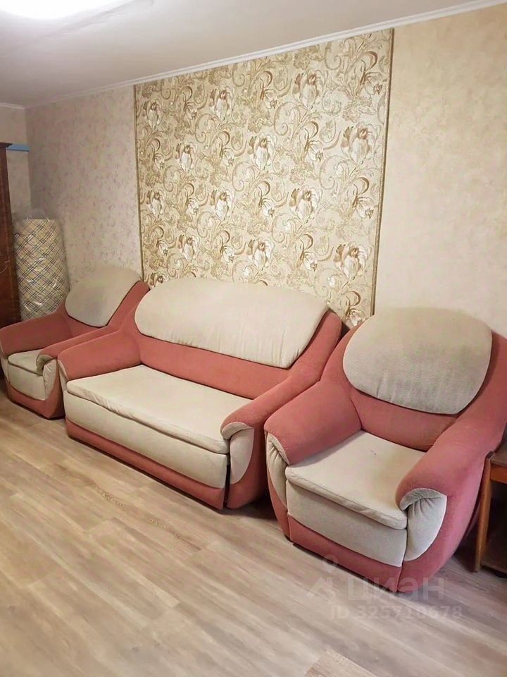 Продажа 1-комн квартиры на вторичном рынке Кашира, Садовая улица, 9