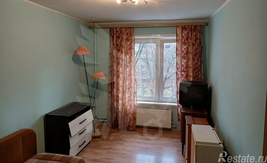 Продажа 2-комн квартиры на вторичном рынке улица Островитянова,  д. 39