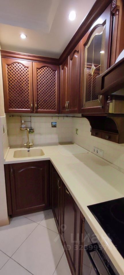 Продажа 2-комн квартиры на вторичном рынке Озерная улица, 29К3