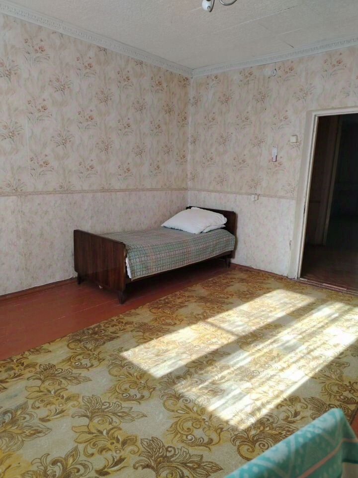 Продажа 3-комн квартиры на вторичном рынке Чехов, улица Гагарина, 35