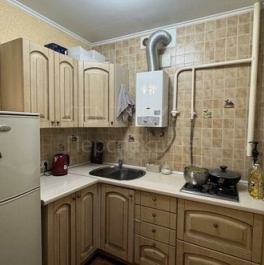 Продажа 1-комн квартиры на вторичном рынке Люберцы г, Красногорская ул,  д. 19 к1