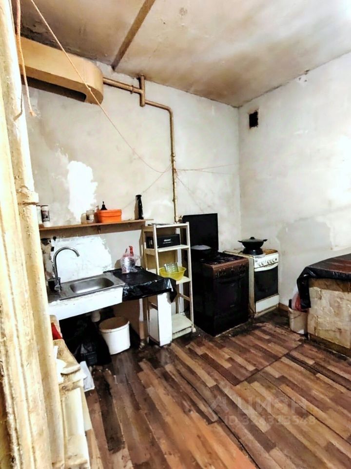 Продажа 4-комн квартиры на вторичном рынке 11-я Красноармейская улица, 12