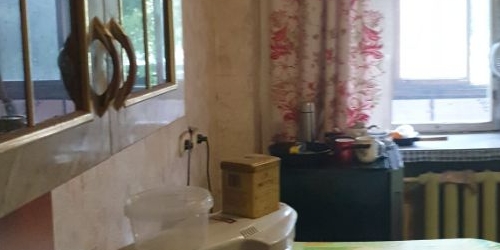 4-комн квартира Путевой проезд, 38А