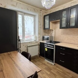 Продажа 2-комн квартиры на вторичном рынке Коломна, улица Макеева,  д. 10