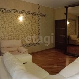 Продажа 2-комн квартиры на вторичном рынке Красноармейская 5-я ул,  д. 8