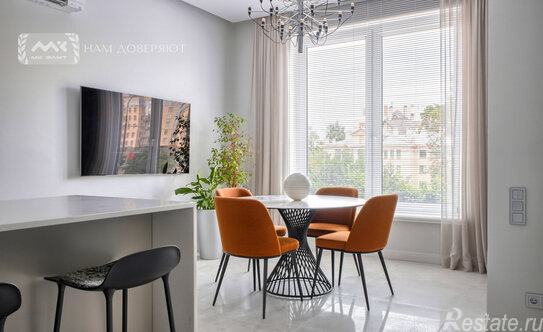 Продажа 2-комн квартиры на вторичном рынке Спортивная улица,  д. 2