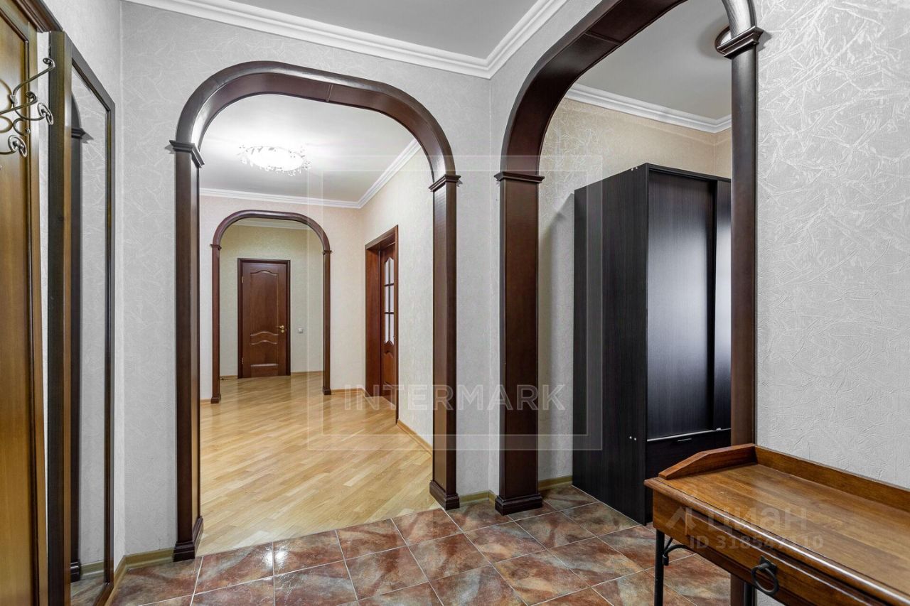 Продажа 4-комн квартиры на вторичном рынке Новочеремушкинская улица, 34к1