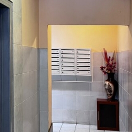 Продажа 2-комн квартиры на вторичном рынке Новоостанкинская 3-я ул,  д. 2