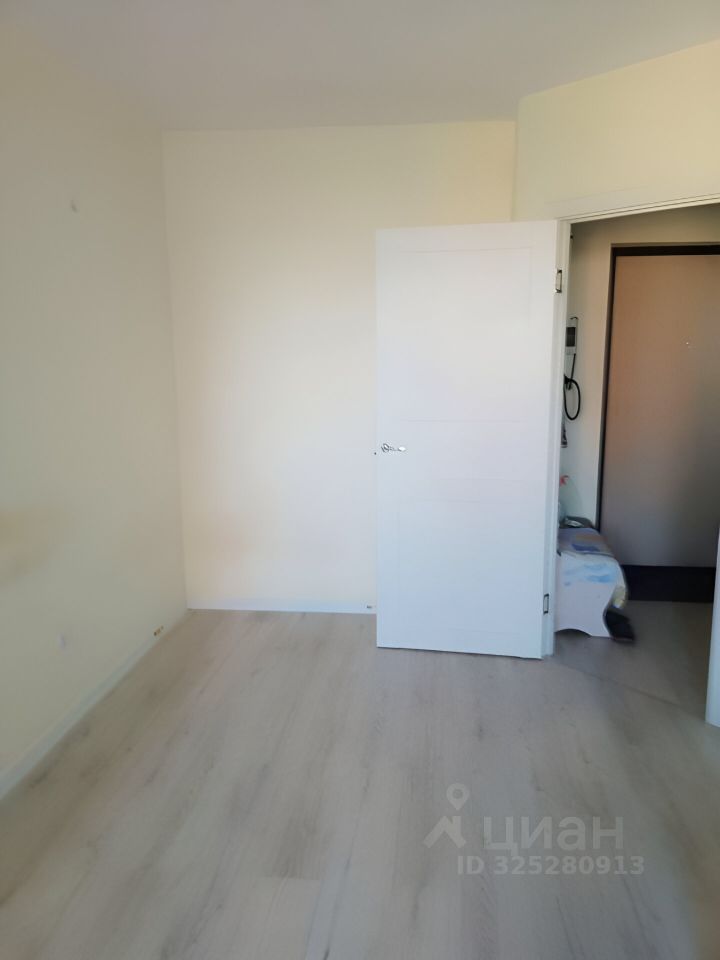 Продажа 1-комн квартиры на вторичном рынке улица Русановская, 18к6