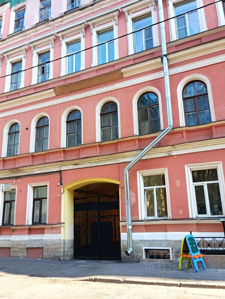 Продажа комнаты Вознесенский проспект, 31