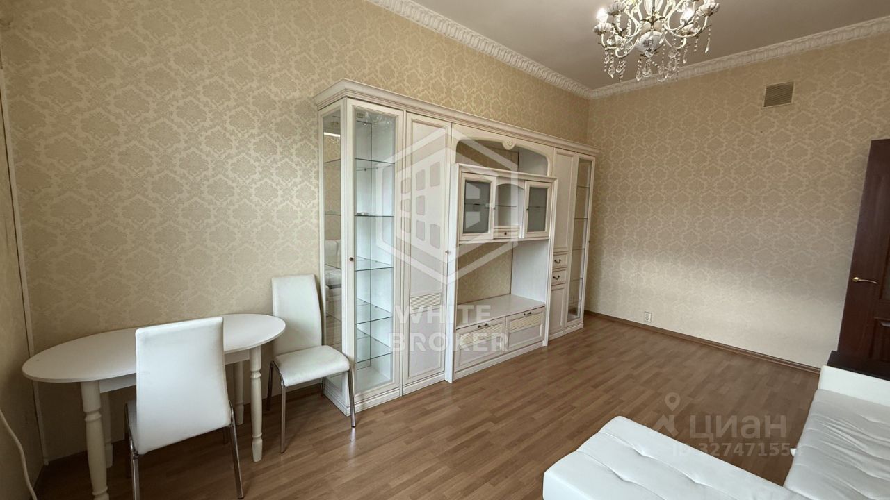 Продажа 2-комн квартиры на вторичном рынке Большая Дорогомиловская улица, 5