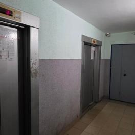 Продажа 2-комн квартиры на вторичном рынке Октябрьская наб,  д. 122 к1