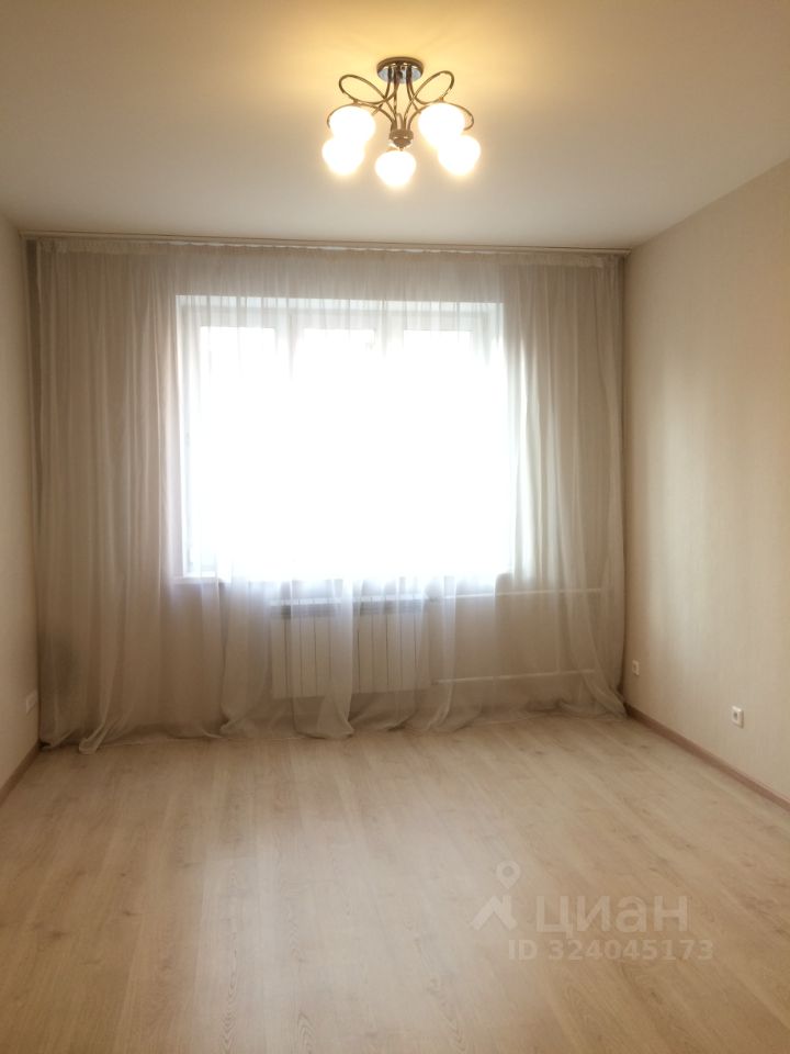 Аренда 2-комн квартиры на вторичном рынке Жуковский, улица Солнечная, 9