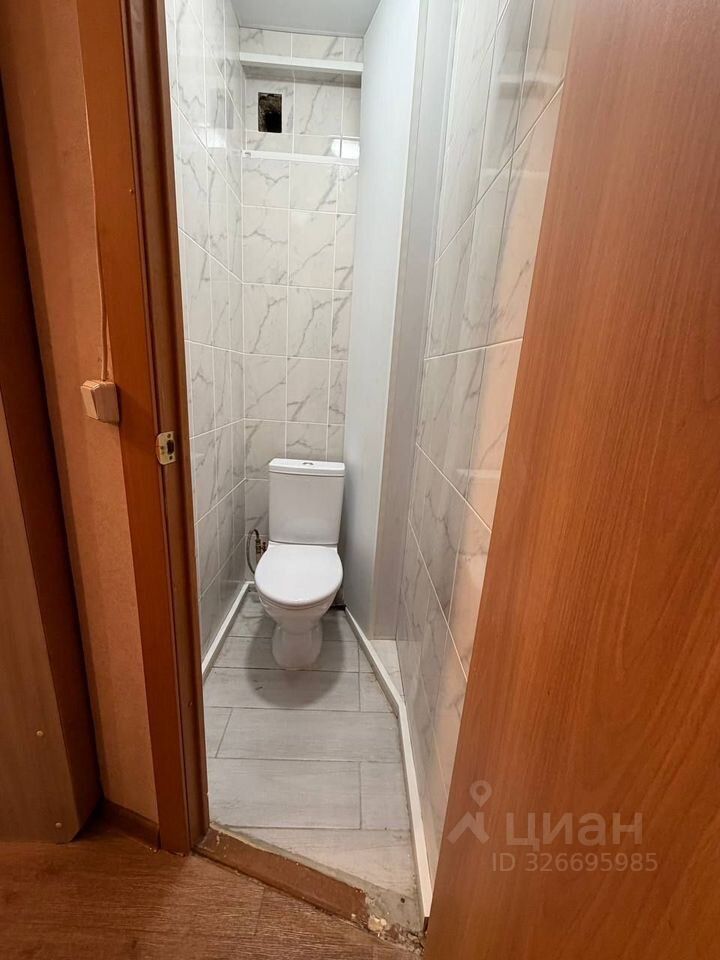 Продажа 3-комн квартиры на вторичном рынке Кингисепп, Аптекарский переулок, 10