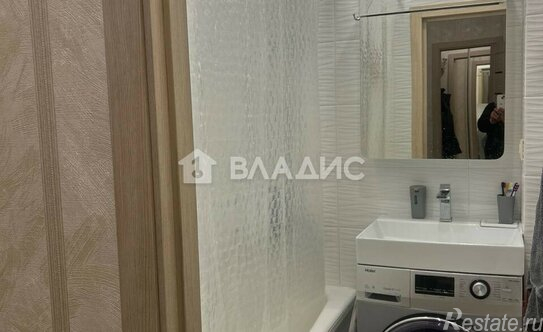 Продажа 1-комн квартиры на вторичном рынке Агрохимическая улица,  д. 3