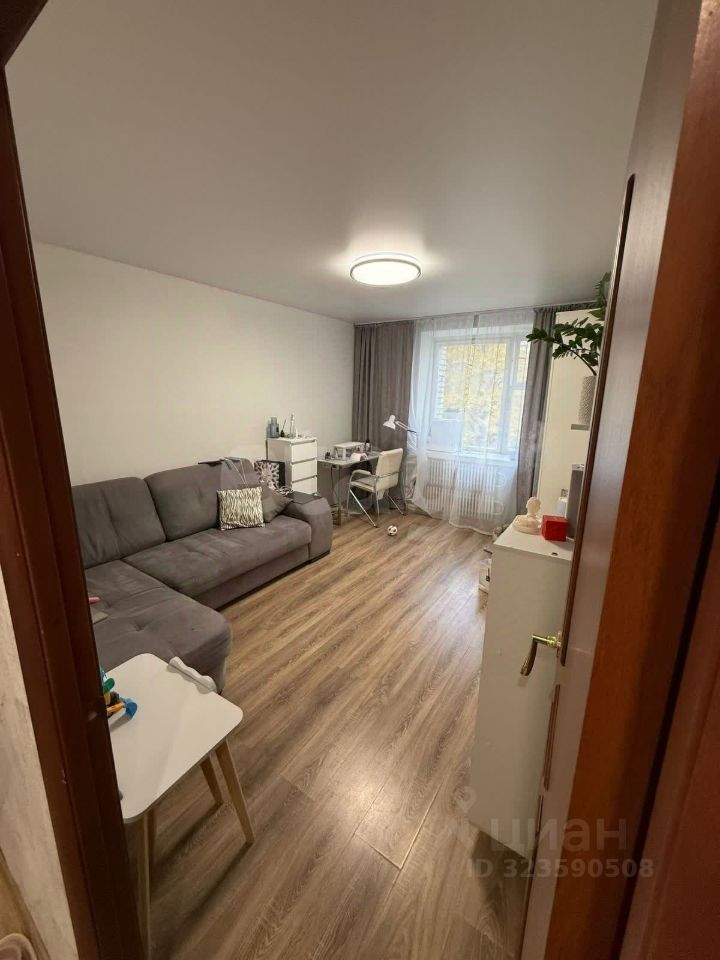 Продажа 2-комн квартиры на вторичном рынке Подольск, Октябрьский проспект, 9а