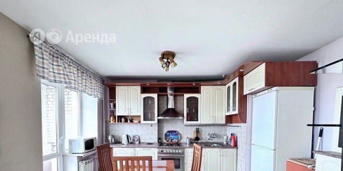 3-комн квартира Пловдивская улица,  д. 1/10